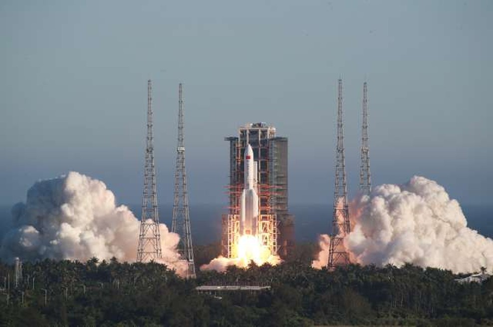 Kitajska v vesolje uspešno izstrelila nov tip rakete (foto: Xinhua/STA)