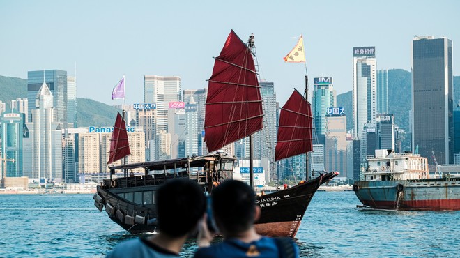 Hongkong uspešno ustavil drugi val epidemije – kaj se lahko naučimo iz njihove izkušnje (foto: Profimedia)
