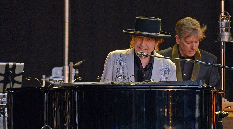 Po osmih letih je Bob Dylan napovedal nov album (foto: profimedia)