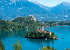 Blejski turizem se obrača na slovenske goste in jim ponuja več za isto ceno