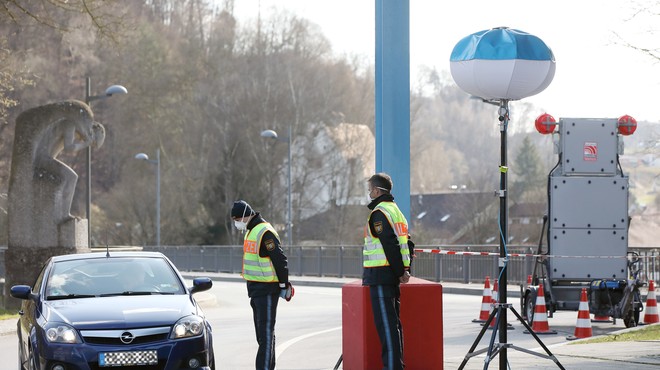 Nemčija odprla mejo z Luksemburgom, na mejah s Švico in Avstrijo rahlja ukrepe (foto: profimedia)
