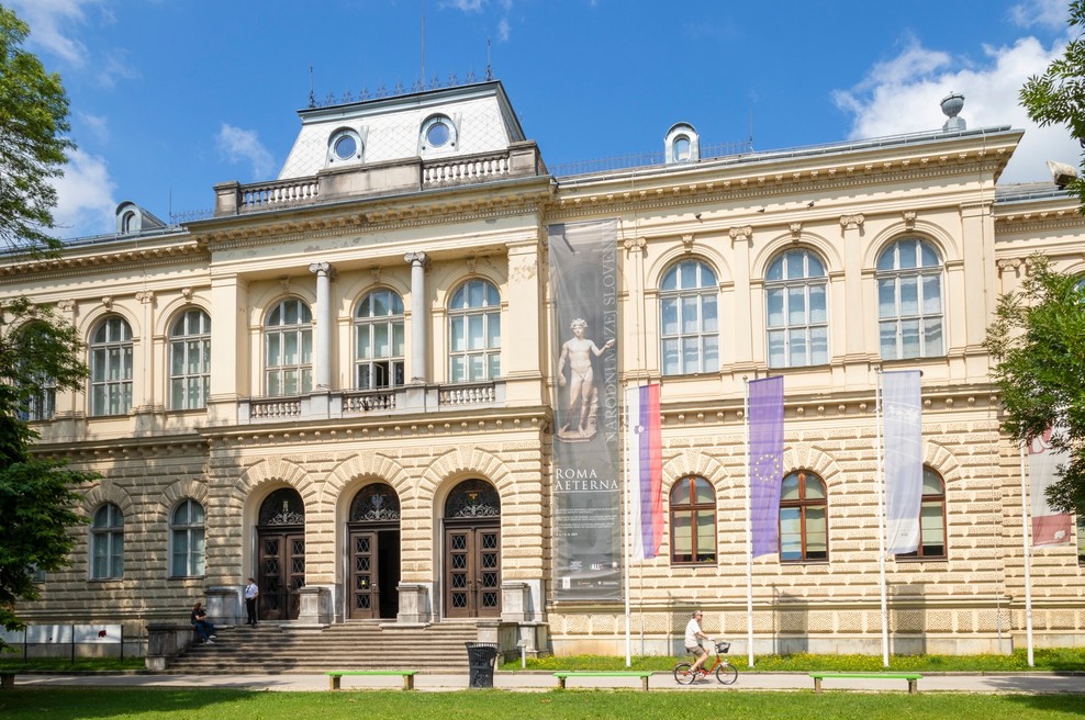 Mednarodni muzejski dan zaradi pandemije letos tudi virtualno (foto: Profimedia)