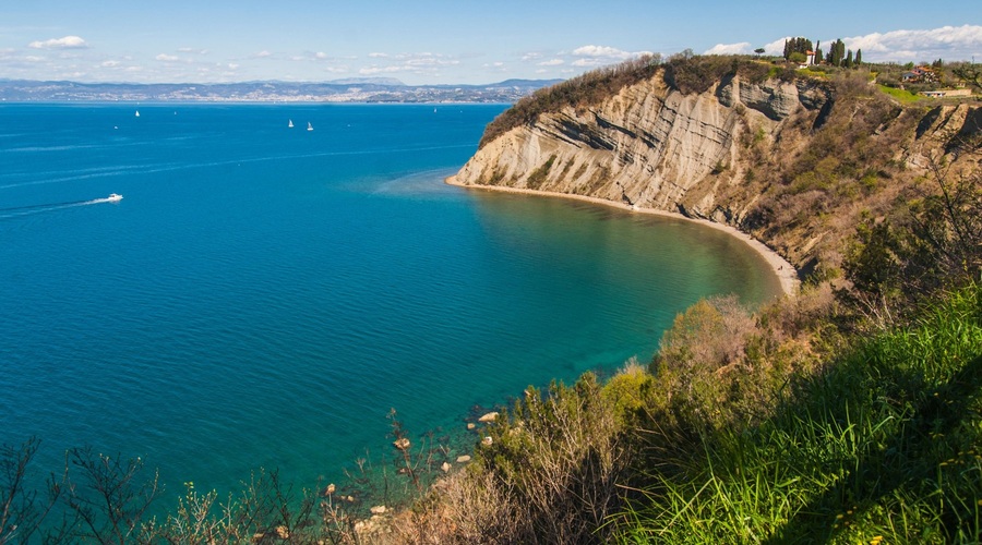 Priljubljena strunjanska plaža dobila novo podobo (foto: Profimedia)