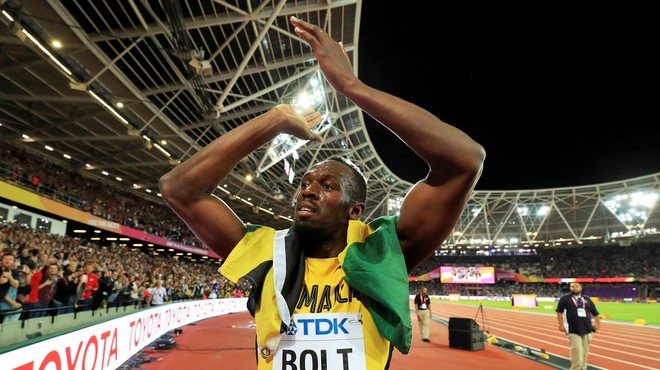 Hitri Bolt postal očka, veselo novico oznanil kar premier Jamajke (foto: Profimedia)