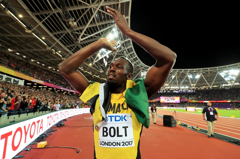 Hitri Bolt postal očka, veselo novico oznanil kar premier Jamajke (foto: Profimedia)