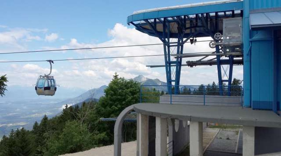 Na Krvavec znova mogoče z gondolo (foto: Robert Hrovat/STA)