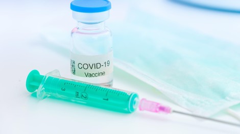 Na Kemijskem inštitutu testirajo cepivo proti covidu-19