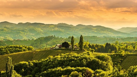 9 izletniških kotičkov v Sloveniji (ki bi jih morali obiskati vsaj 1x)