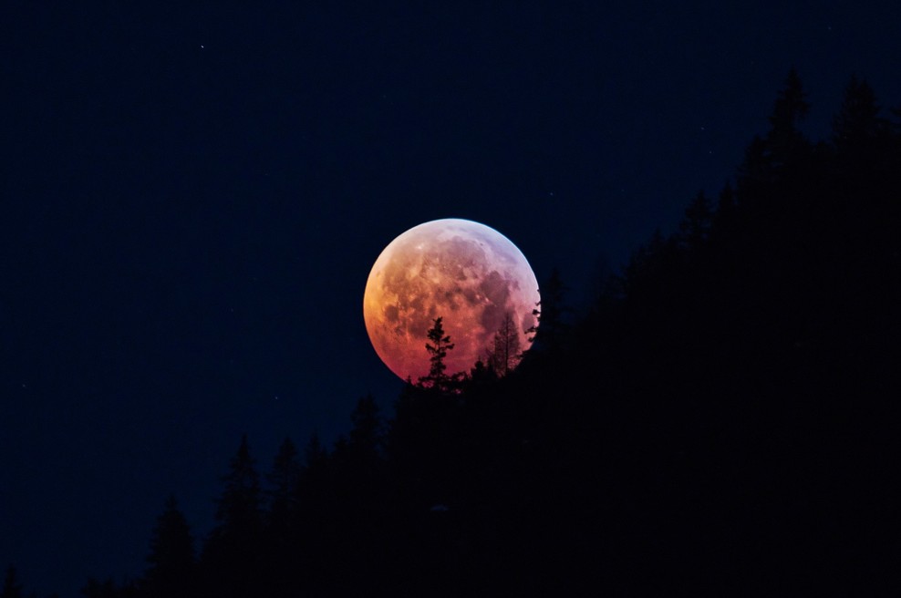 Prihaja LUNIN MRK, ki ima 10x večji vpliv kot polna luna (foto: pixabay)