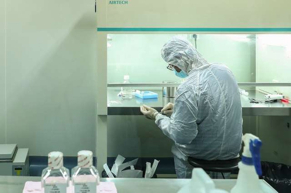 Registracija Remdesivirja kot zdravila proti covidu-19 na evropskem trgu zamuja (foto: Xinhua/STA)