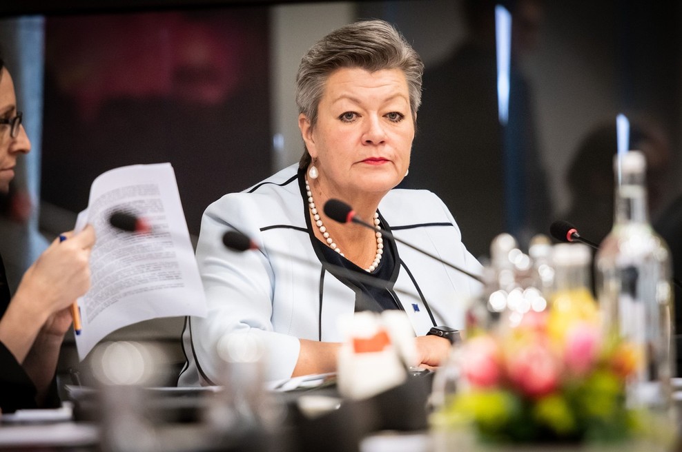 Notranje meje EU naj bi odprli do konca meseca, pri zunanjih se mnenja razhajajo (foto: profimedia)