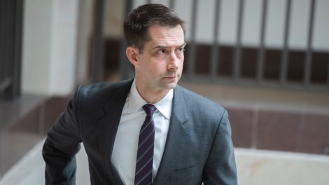 Članek republikanskega senatorja z naslovom "Pošljite vojsko" sprožil upor v uredništvu