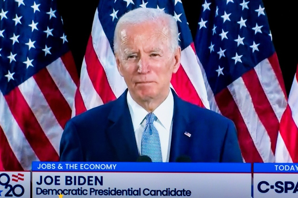 Joe Biden ima dovolj delegatskih glasov za demokratsko nominacijo za predsedniške volitve (foto: profimedia)