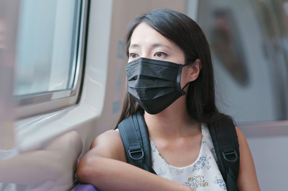Na Japonskem zaradi vročinskega vala odsvetujejo nošenje mask (foto: Profimedia)