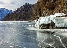Taljenje ledu vrača v svet že zdavnaj pozabljene bolezni