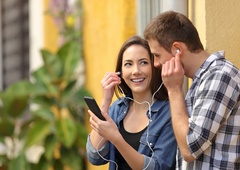 Znanost je opredelila ključne lastnosti za uspešno spogledovanje