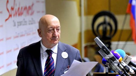 Na 1000 straneh izšla Pirjevčeva monografija Partizani