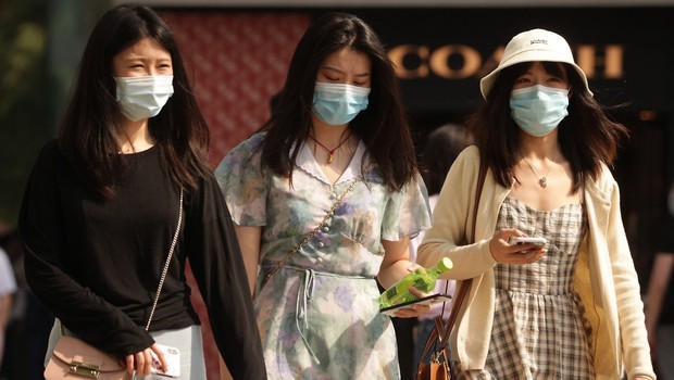 
                            Na Kitajskem zaskrbljeni, bojijo se novega izbruha koronavirusa (foto: profimedia)