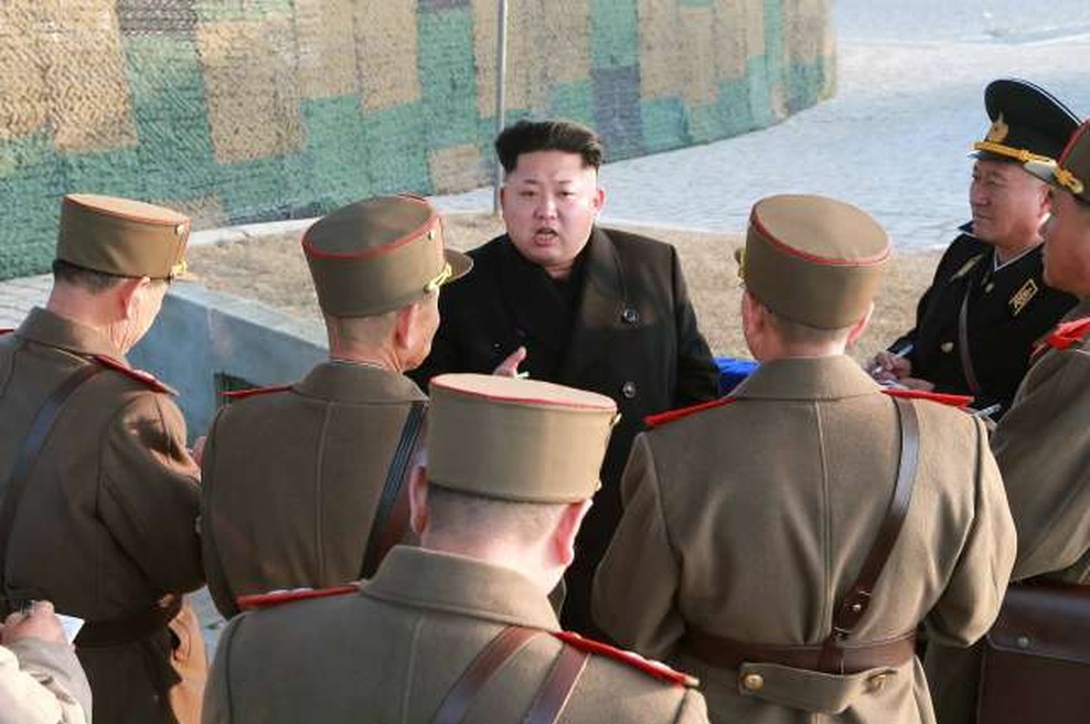 Severna Koreja na svoji strani meje razstrelila urad za zveze z Južno Korejo (foto: Xinhua/STA)