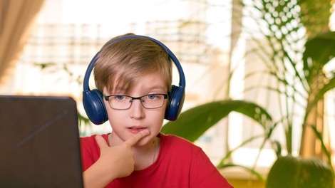 Izobraževanje na daljavo je izpostavilo potrebo po nadgradnji zmogljivosti Arnesove mreže