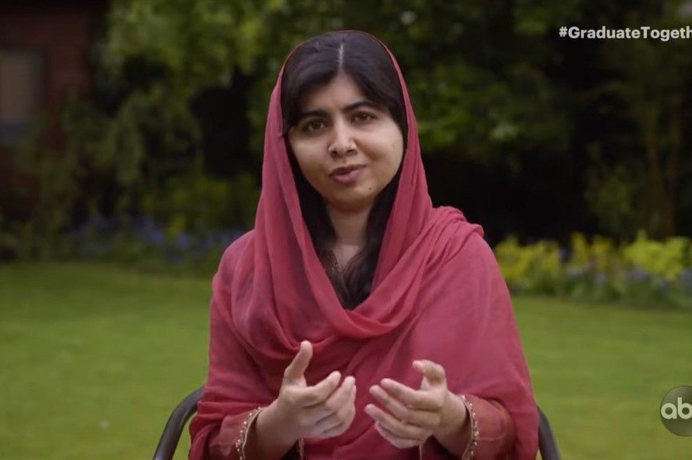 Najmlajša Nobelova nagrajenka Malala Yousafzai diplomirala na oxfordski univerzi (foto: profimedia)