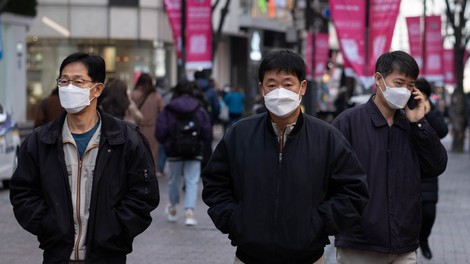 Južna Koreja v drugem valu epidemije in pred ponovno uvedbo strožjih ukrepov