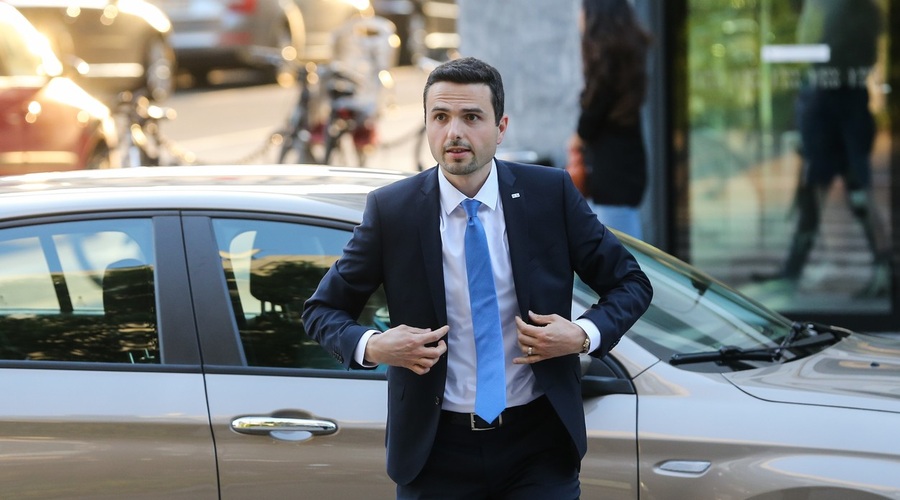 Vojska in Tonin se opravičujejo zamejskemu Slovencu (foto: Profimedia)