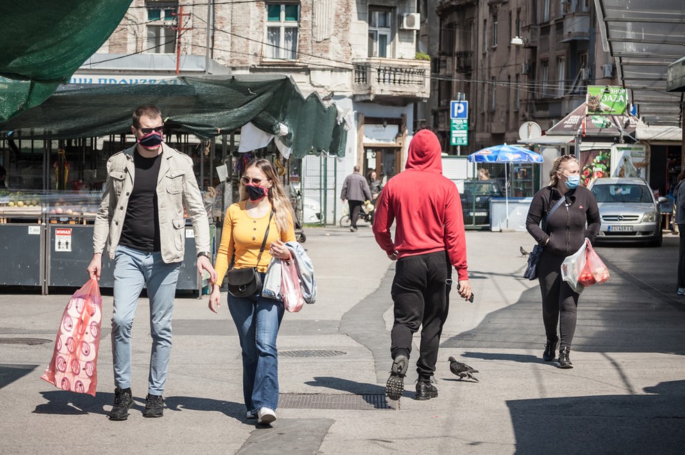 Ali srbske oblasti prikrivajo pravo število umrlih za covidom-19? Podatki naj bi bili precej slabši. (foto: Shutterstock)