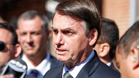 Brazilsko sodišče zapovedalo, da mora Jair Bolsonaro nositi masko
