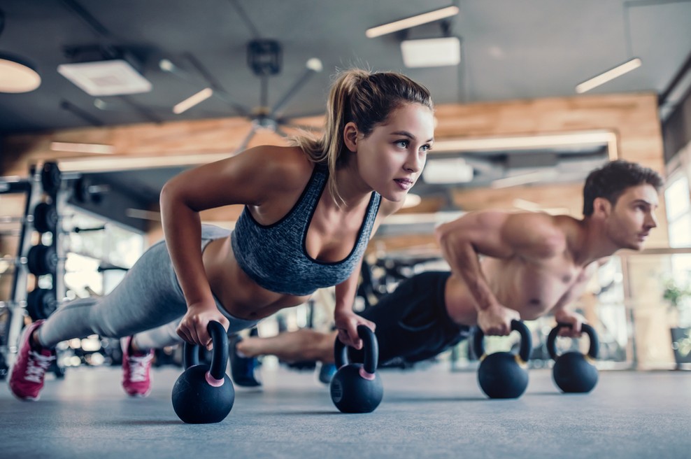 Fitnesi ne predstavljajo dodatnega tveganja za okužbo s COVID-19 (foto: Shutterstock)