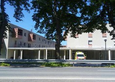 Dodatni testi v Centru starejših Pristan v Vipavi so potrdili še pet okuženih stanovalcev