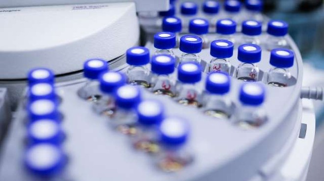 Evropska investicijska banka bo podjetju CureVac zagotovila posojilo za razvoj cepiva (foto: Anže Malovrh/STA)