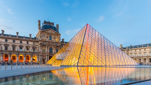Pariški muzej Louvre ponovno odpira vrata za obiskovalce