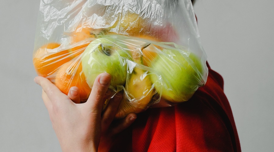 8 plastičnih stvari, ki se jim lahko takoj odpovemo (foto: pexels)