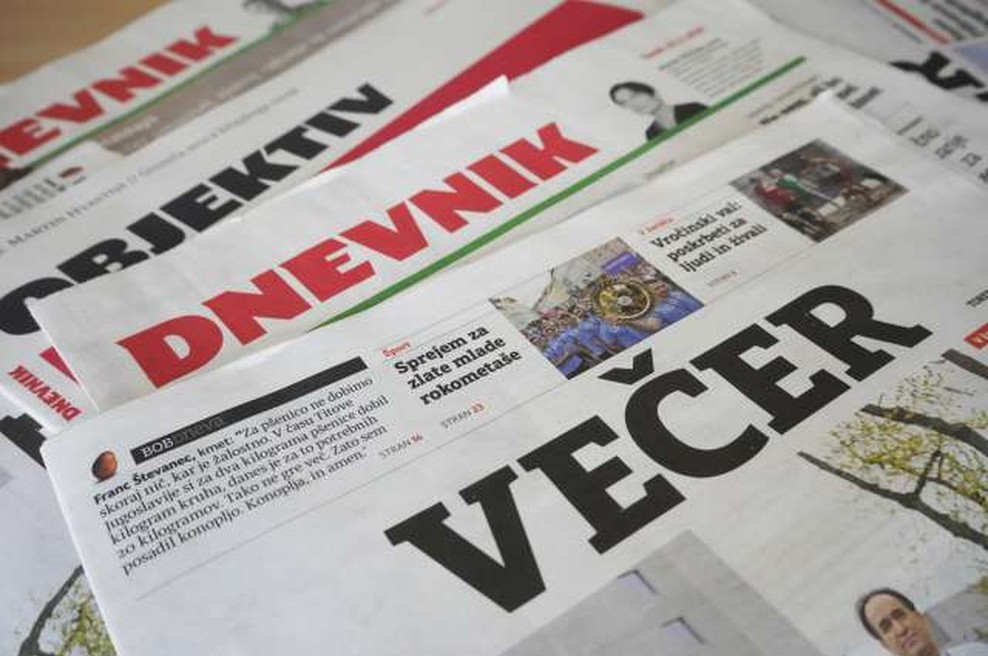 AVK naj bi zaradi suma neprijavljene koncentracije preiskovala Delo, Dnevnik in Večer (foto: STA)