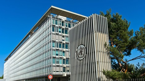 Svetovna zdravstvena organizacija poroča o novem rekordu dnevnih okužb na svetu