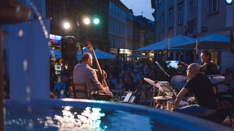 Odlične ideje, kako (kulturno) preživeti letošnje poletje