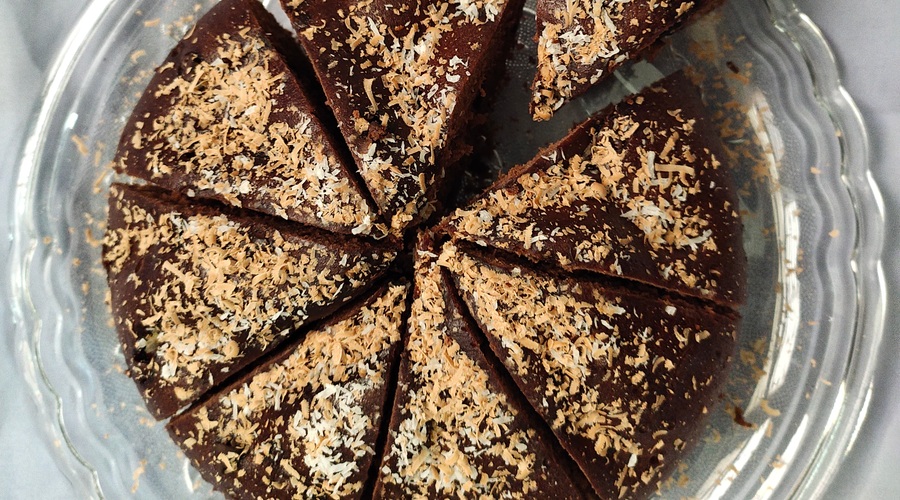 Recept: Božanska jogurtova torta s samo 50 kalorijami! (foto: Unsplash.com/Muzammil Shahzad)