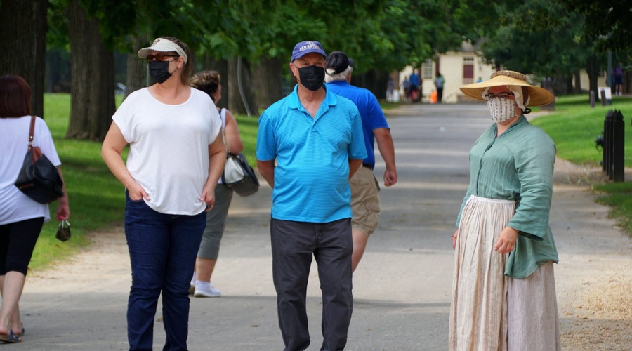 V ZDA so v ponedeljek že sedmi dan zapored zabeležili več kot 60.000 novih okužb (foto: Profimedia)