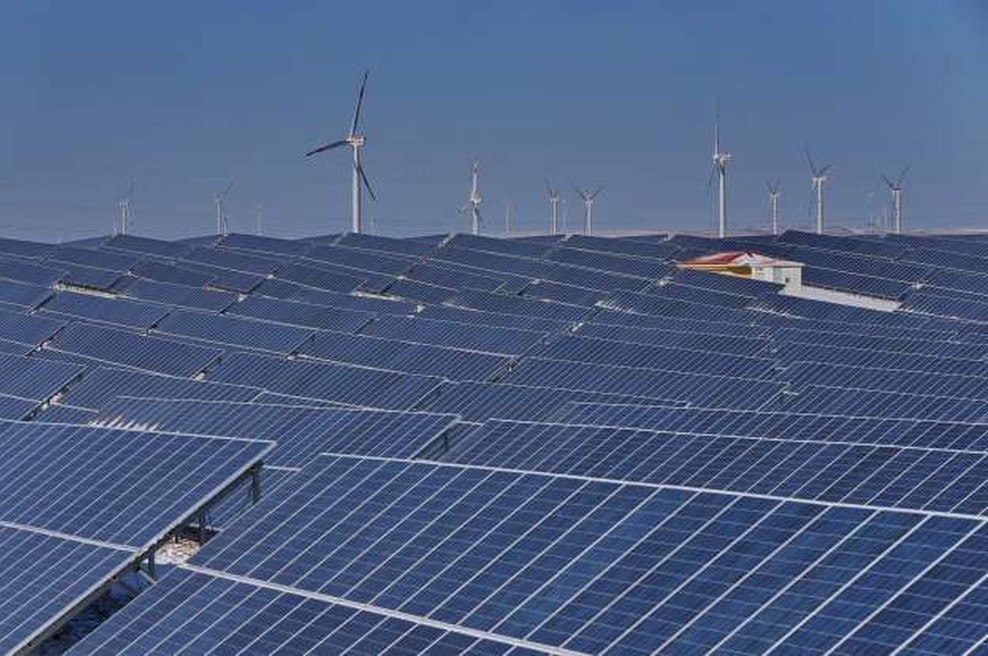 Obnovljivi viri energije v EU presegli fosilna goriva (foto: Xinhua/STA)