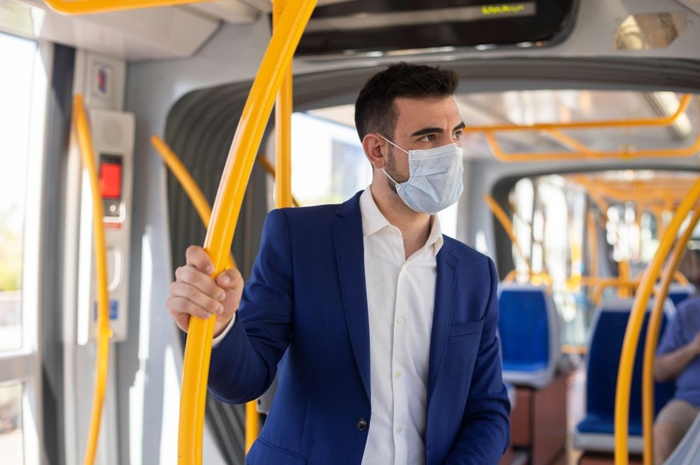 Na Institutu Jožef Štefan pripravili štiri možne projekcije razvoja epidemije (foto: profimedia)