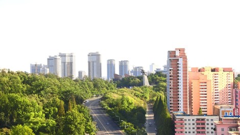 V doslej uradno neokuženi Severni Koreji naj bil potrdili prvi primer okužene osebe