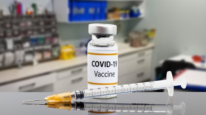 V ZDA začetek pomembne faze testiranja cepiva proti covidu-19 (foto: profimedia)