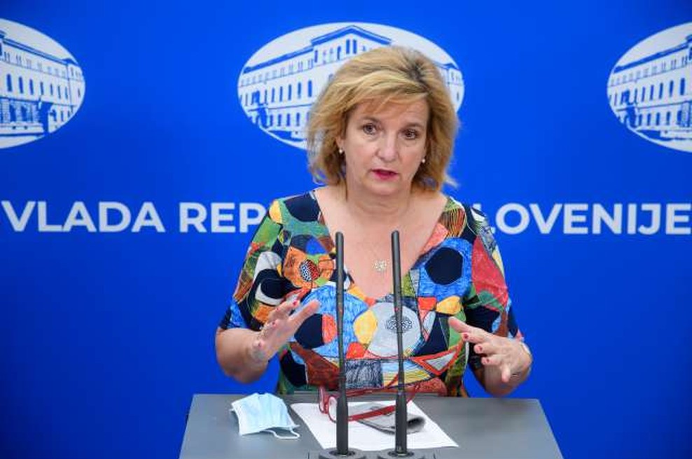 Bojana Beović: "Trenutna epidemiološka situacija je drugačna kot v prvem valu!" (foto: Nebojša Tejić/STA)