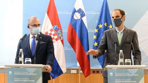 Logar povabil hrvaškega kolega, naj zaplava v Piranskem zalivu