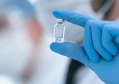 Ruski minister za zdravje je za oktober pogumno napovedal množično cepljenje proti covidu-19