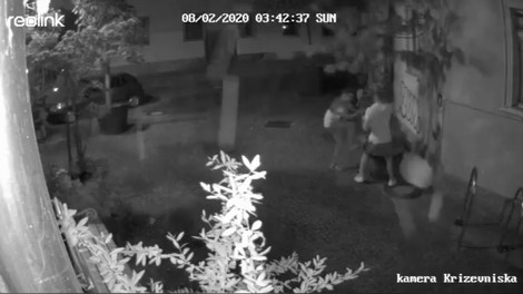 Ljubljanski policisti izsledili vandale, ki so na Križevniški ulici povzročili razdejanje