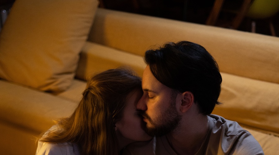 Kaj nas najbolj prizadene v nezdravem razmerju? (foto: pexels)