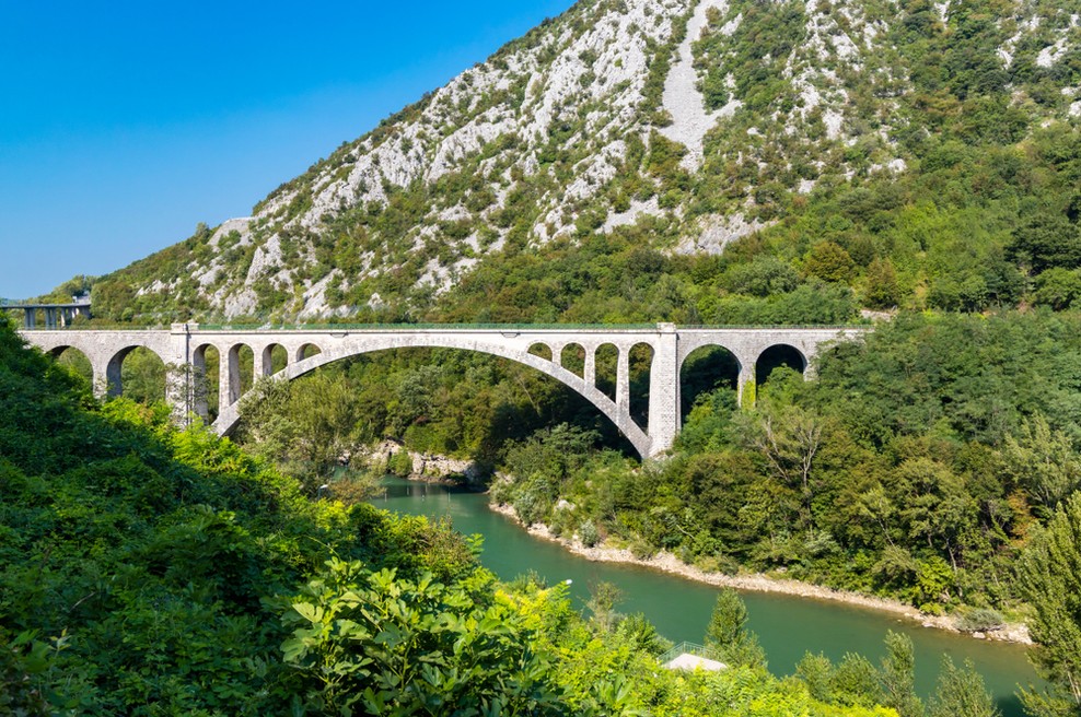 Pod drobnogledom ravnanje CSD v primeru utopitve 10-letnega dečka (foto: Shutterstock)