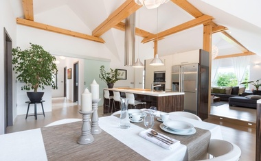 Gregor Kirsch na Bledu oddaja razkošno hišo za več kot 300 evrov na noč